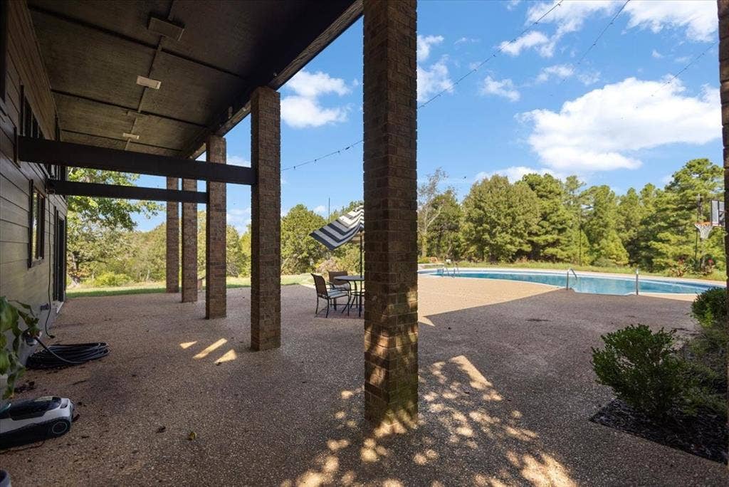 12032 C R 461, Lindale, TX 75771 12032 C R 461, Lindale, TX 75771