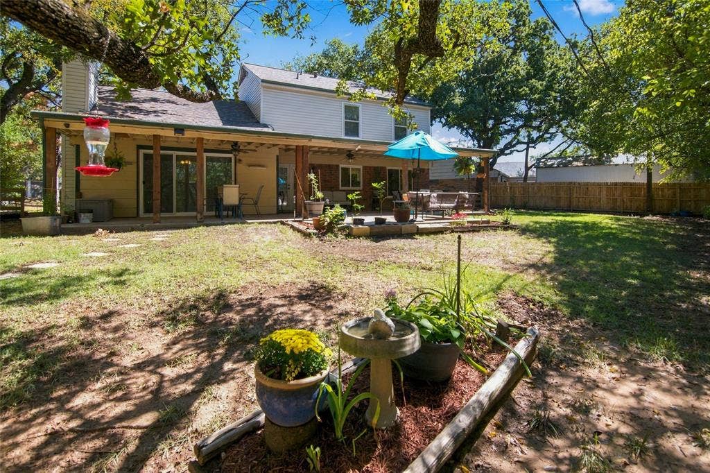 3902 Brookgate Court, Arlington, TX 76016