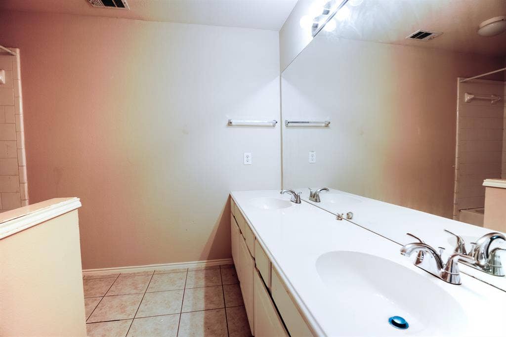 11354 Still Hollow Drive, Frisco, TX 75035 11354 Still Hollow Drive, Frisco, TX 75035