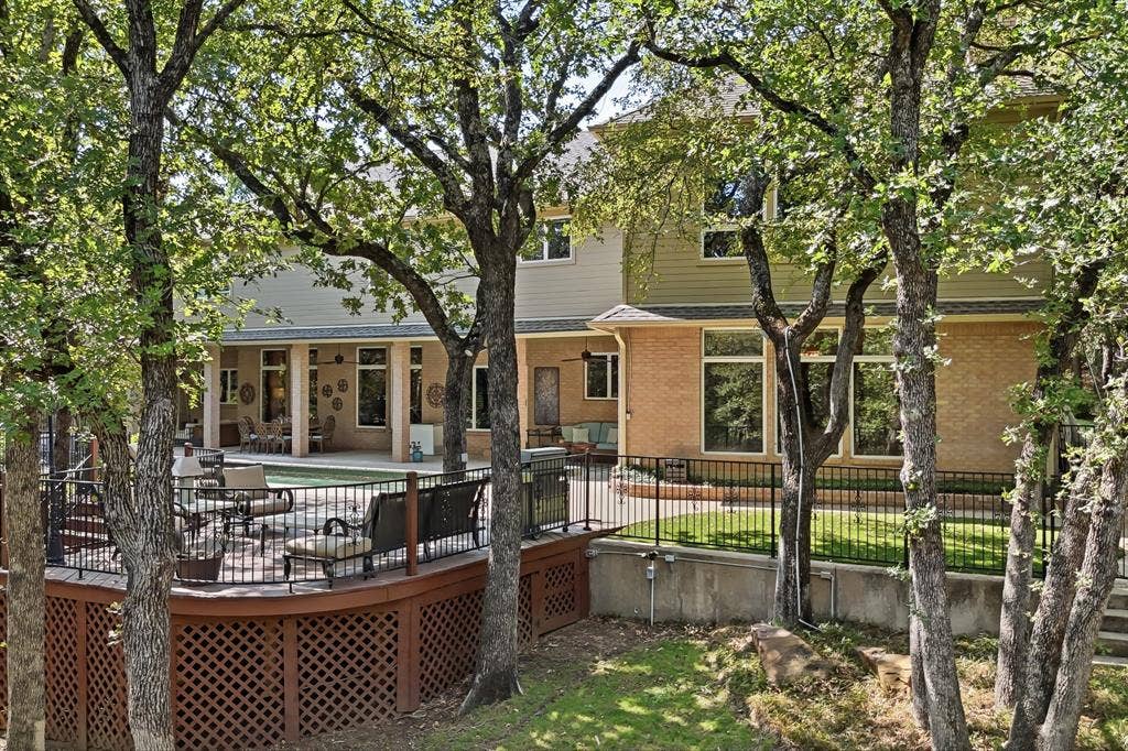 2119 N Fielder Road, Arlington, TX 76012