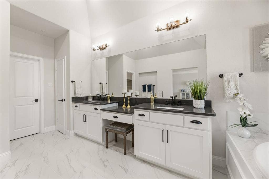 103 Kensington Drive, Lewisville, TX 75067