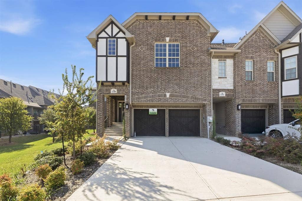 103 Kensington Drive, Lewisville, TX 75067
