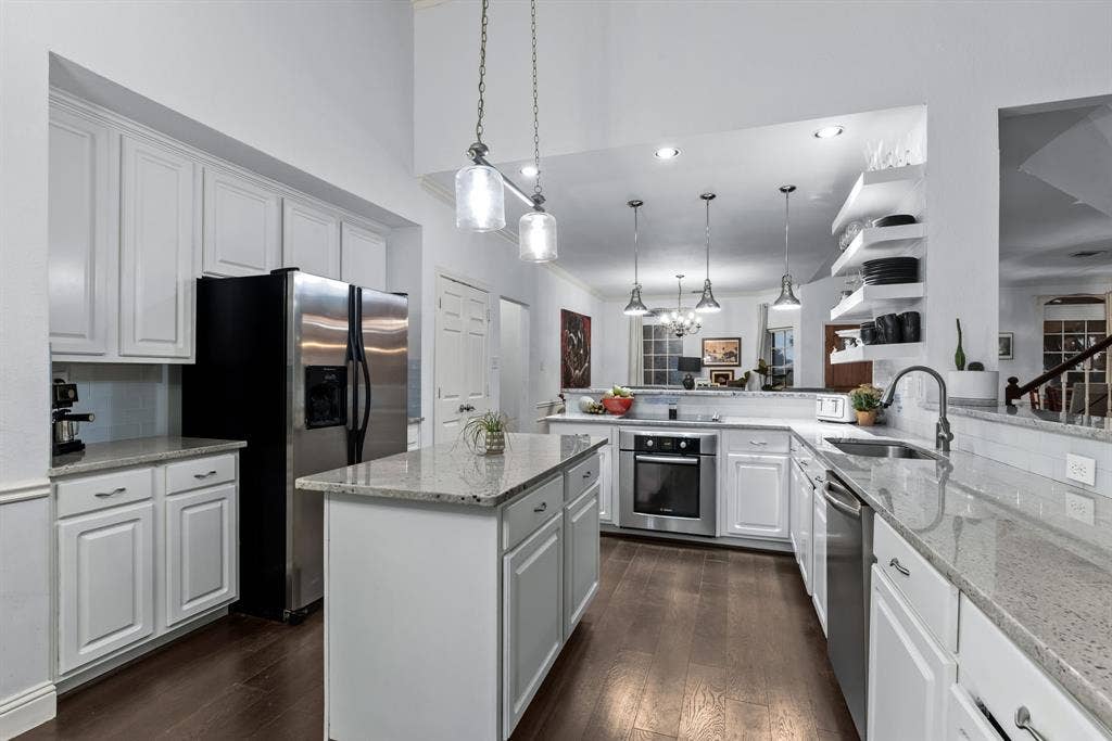 749 Yale Drive, Allen, TX 75002 749 Yale Drive, Allen, TX 75002