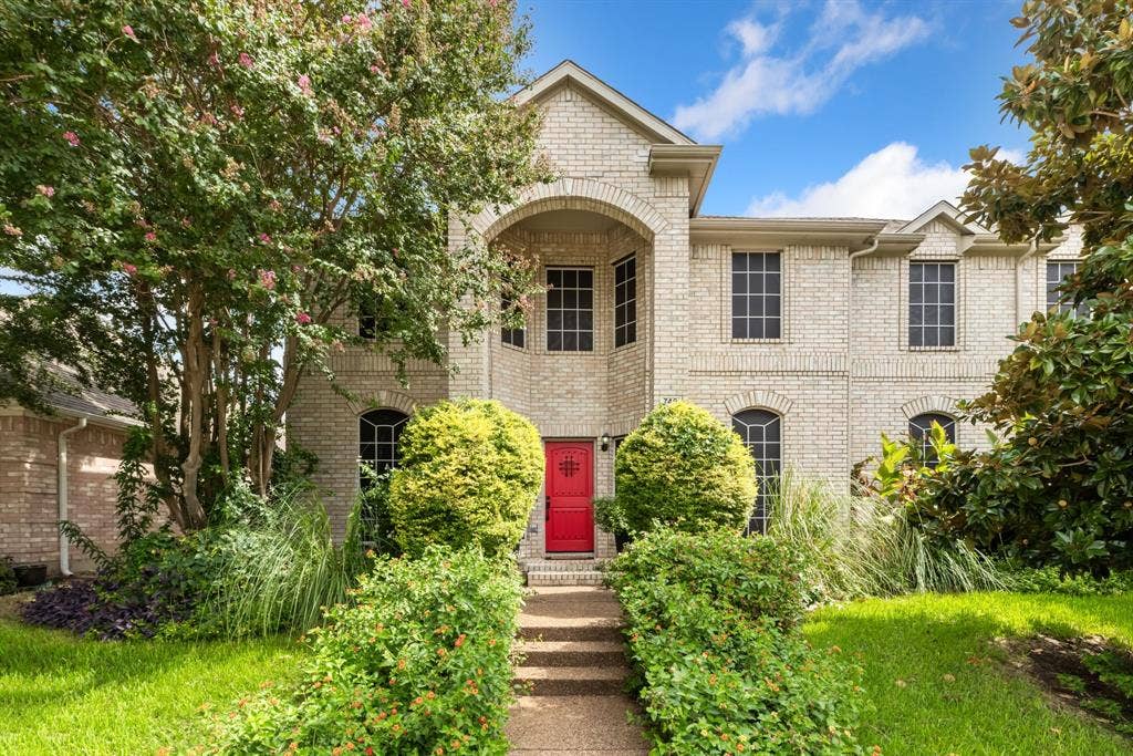 749 Yale Drive, Allen, TX 75002 749 Yale Drive, Allen, TX 75002