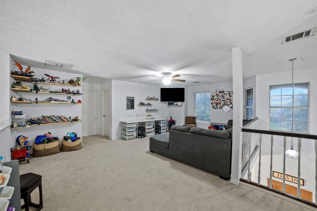 749 Yale Drive, Allen, TX 75002 749 Yale Drive, Allen, TX 75002