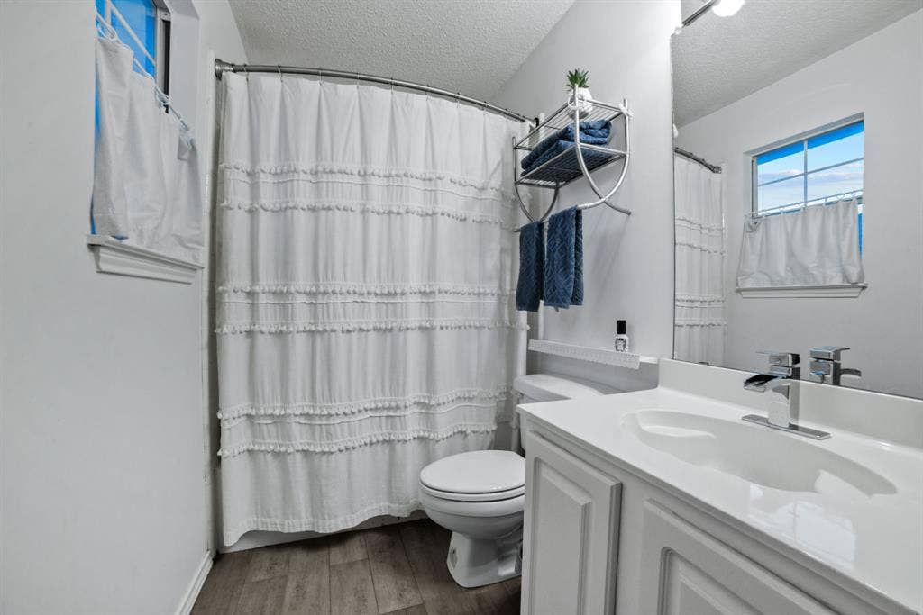 749 Yale Drive, Allen, TX 75002 749 Yale Drive, Allen, TX 75002
