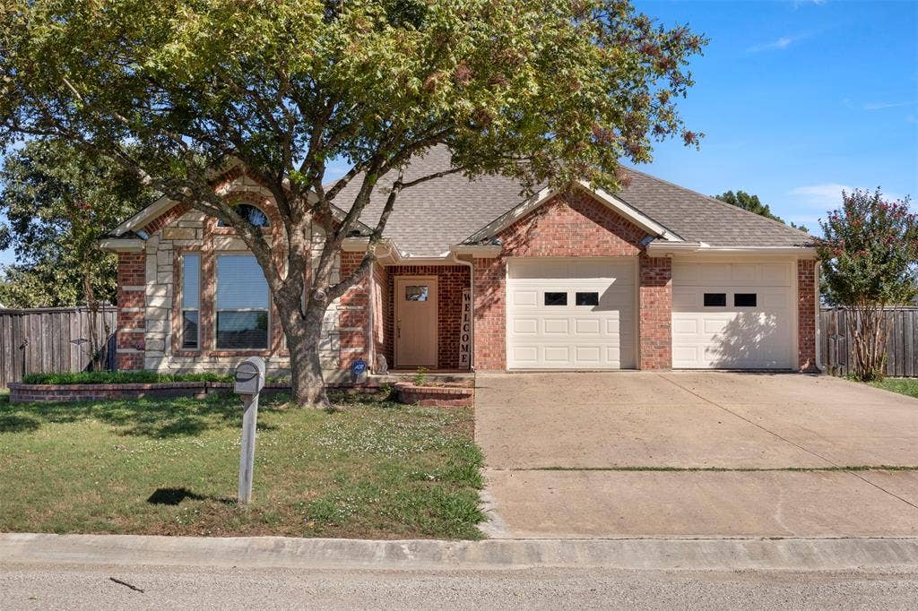 933 Calder Street, Howe, TX 75459 933 Calder Street, Howe, TX 75459