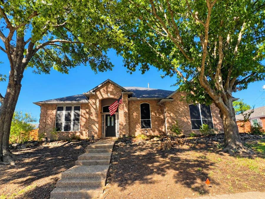 Property photo for 1606 Sarah Brooks Drive, Keller, TX