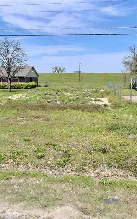 Property photo for 1959 Canada Drive, Dallas, TX