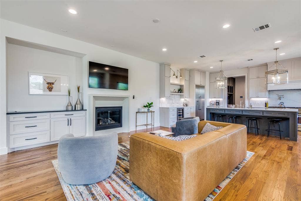 7500 Kaywood Drive, Dallas, TX 75209 7500 Kaywood Drive, Dallas, TX 75209