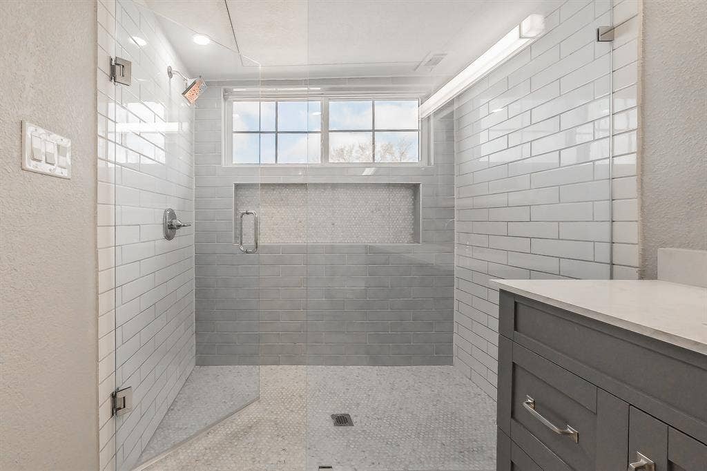 5757 Martel Avenue, #B08, Dallas, TX 75206 5757 Martel Avenue, #B08, Dallas, TX 75206