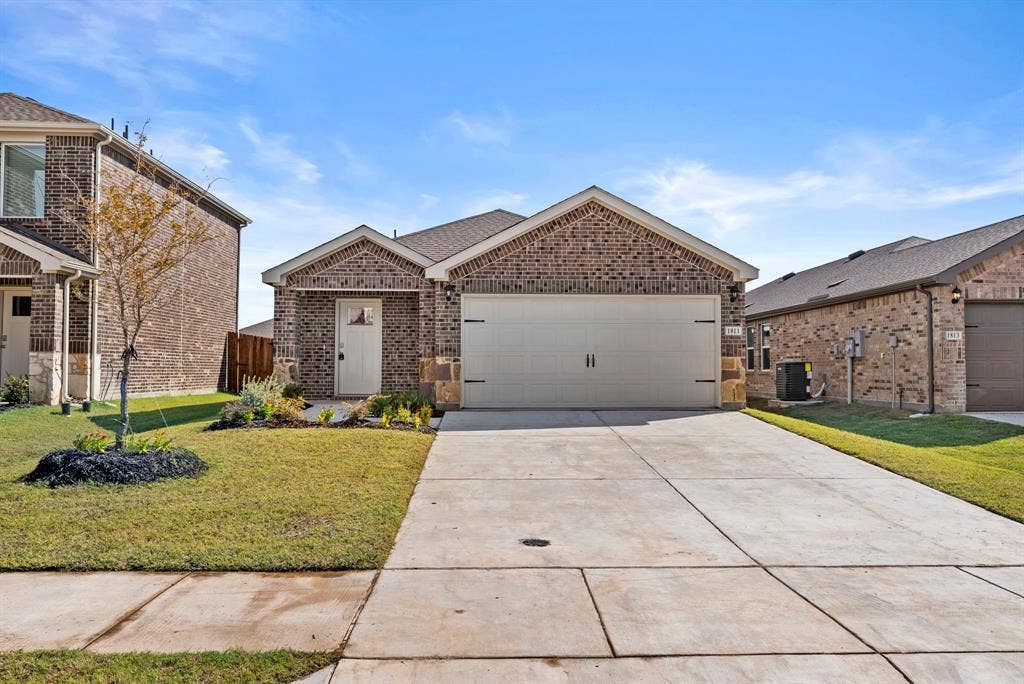 1811 Teton River Drive, Blue Ridge, TX 75424