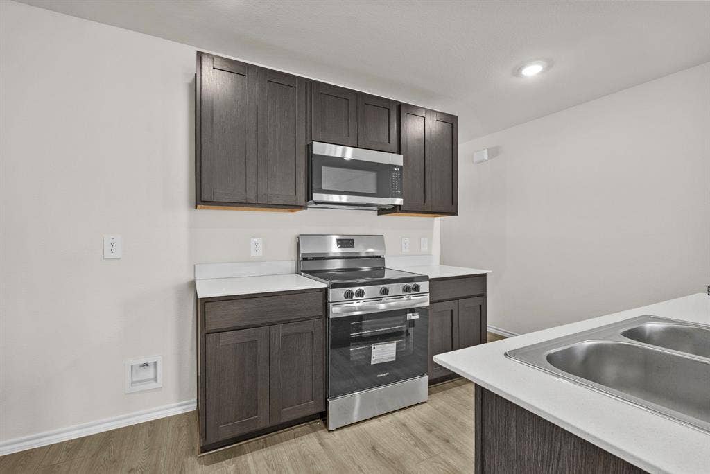 1811 Teton River Drive, Blue Ridge, TX 75424