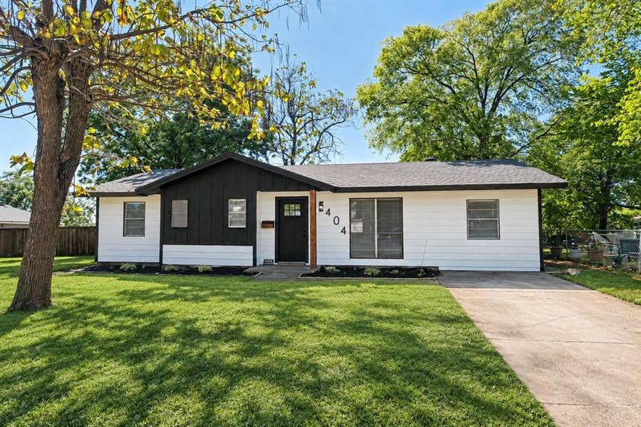 Property photo for 404 Limestone Drive, Euless, TX