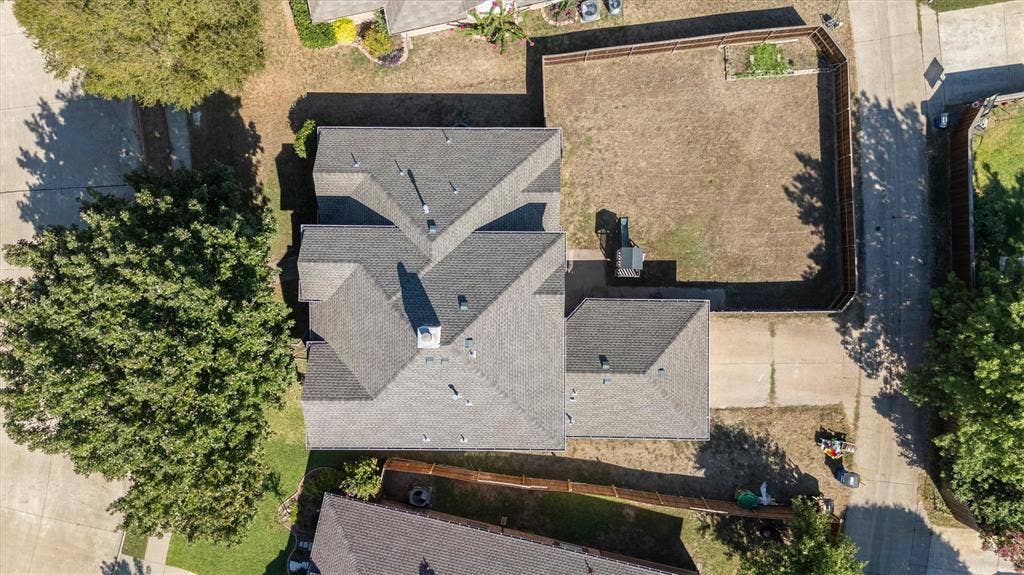 1422 Suzanne Drive, Allen, TX 75002 1422 Suzanne Drive, Allen, TX 75002