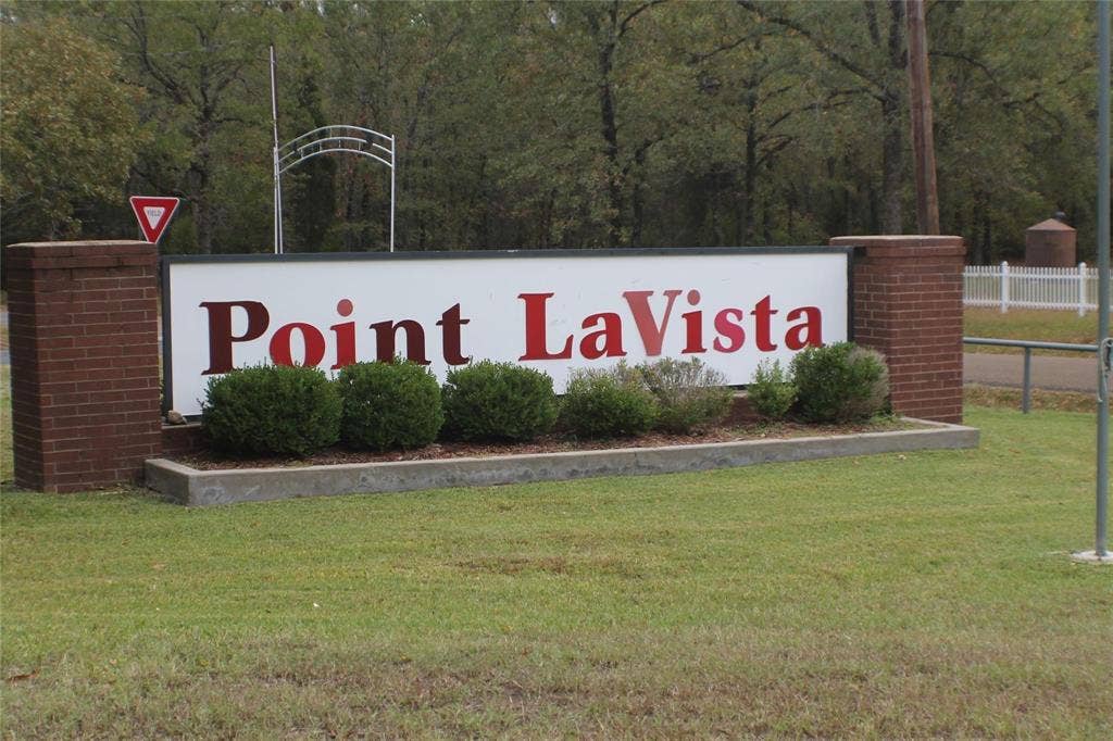 26 Boca Chica, Malakoff, TX 75148 26 Boca Chica, Malakoff, TX 75148