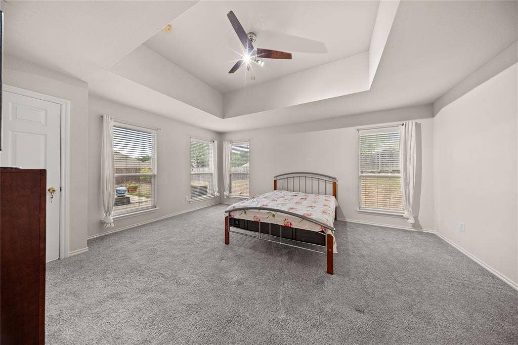 7043 Granville Court, Dallas, TX 75249 7043 Granville Court, Dallas, TX 75249