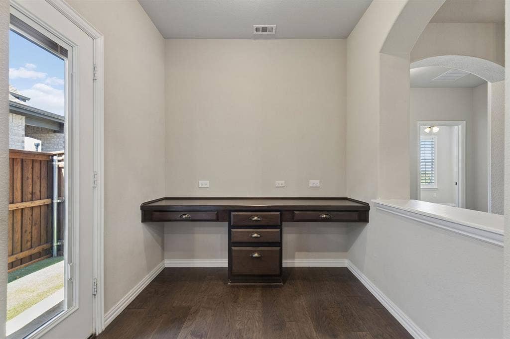 2113 Almassera Drive, Little Elm, TX 75068