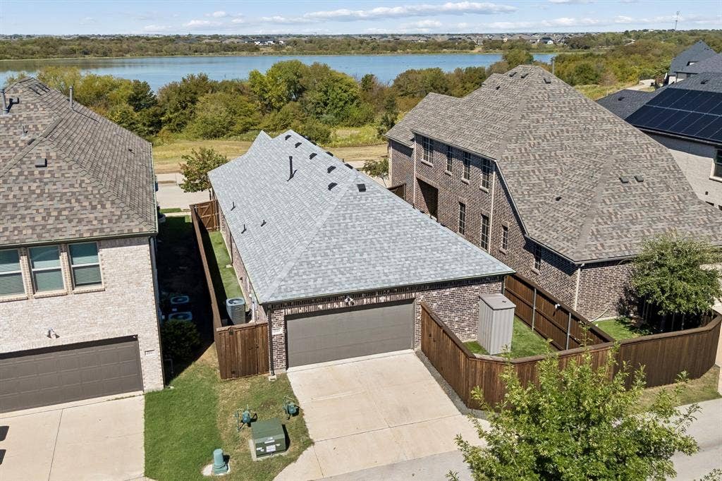 2113 Almassera Drive, Little Elm, TX 75068