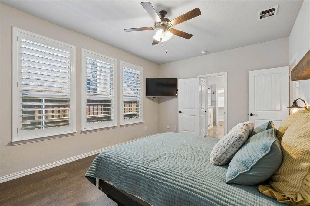 2113 Almassera Drive, Little Elm, TX 75068