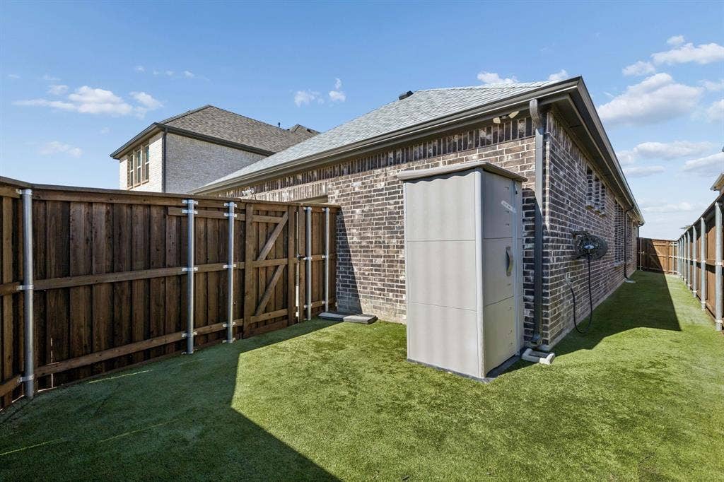 2113 Almassera Drive, Little Elm, TX 75068