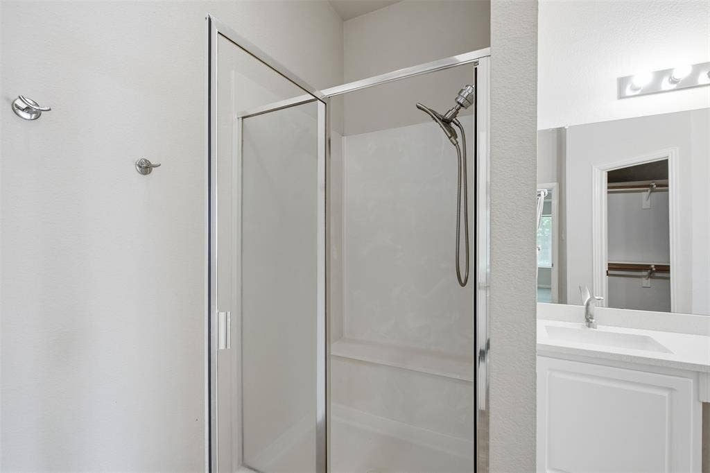 2813 Bradford Oaks Drive, McKinney, TX 75071