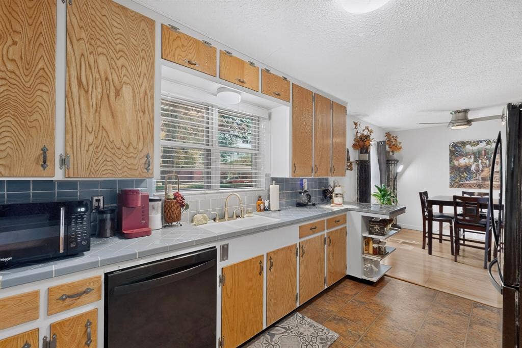 6905 Norma Street, Fort Worth, TX 76112 6905 Norma Street, Fort Worth, TX 76112