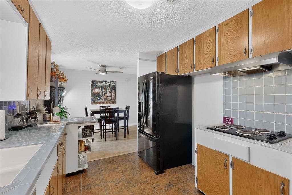 6905 Norma Street, Fort Worth, TX 76112 6905 Norma Street, Fort Worth, TX 76112