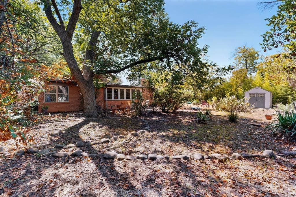 6905 Norma Street, Fort Worth, TX 76112 6905 Norma Street, Fort Worth, TX 76112