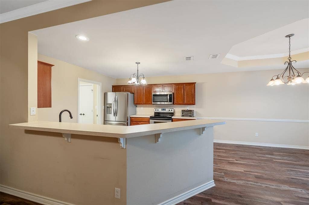 421 W Cumberland, #205, Tyler, TX 75703 421 W Cumberland, #205, Tyler, TX 75703
