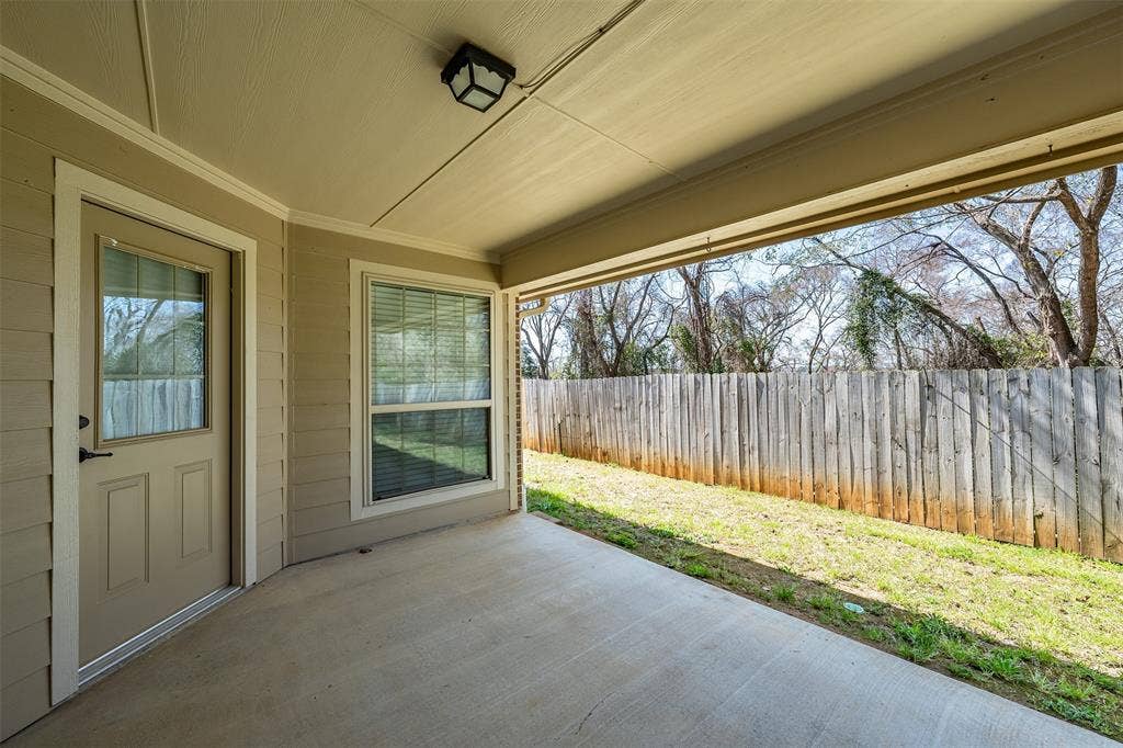 421 W Cumberland, #205, Tyler, TX 75703 421 W Cumberland, #205, Tyler, TX 75703