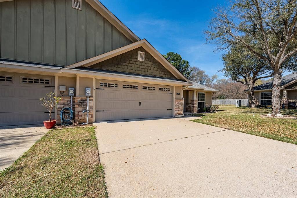 421 W Cumberland, #205, Tyler, TX 75703 421 W Cumberland, #205, Tyler, TX 75703