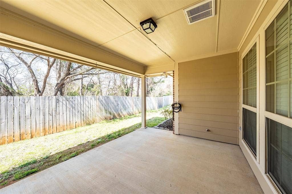 421 W Cumberland, #205, Tyler, TX 75703 421 W Cumberland, #205, Tyler, TX 75703