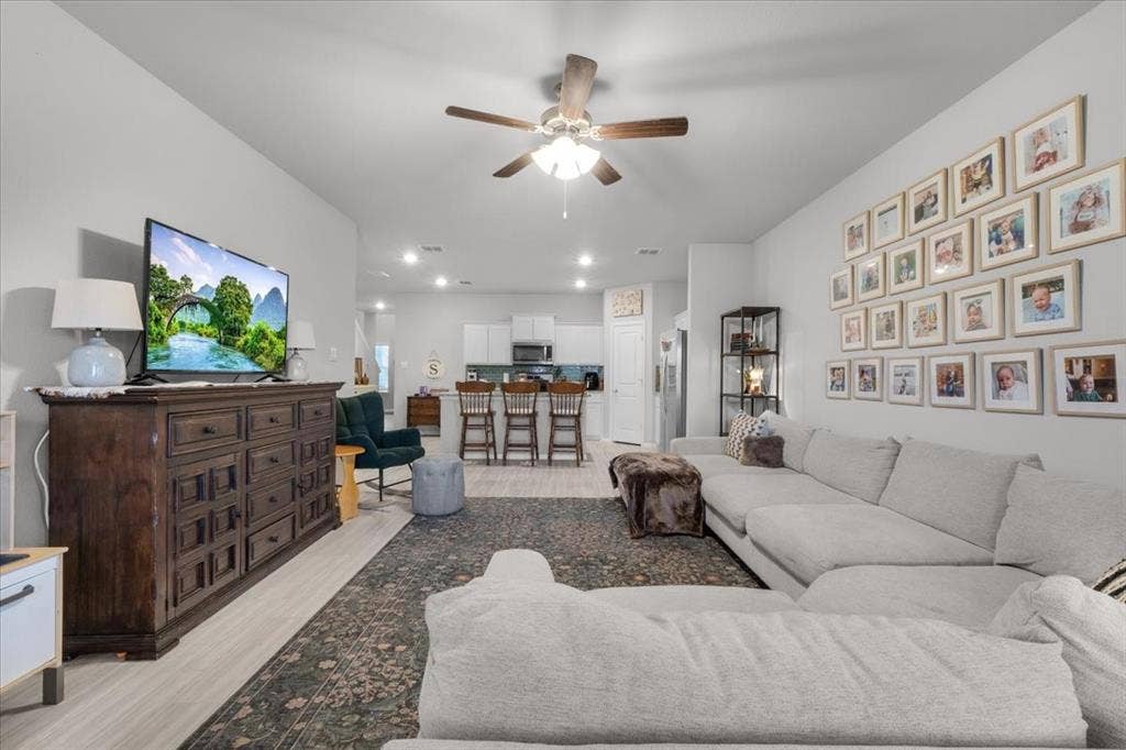 156 Lilywood Lane, Boyd, TX 76023 156 Lilywood Lane, Boyd, TX 76023
