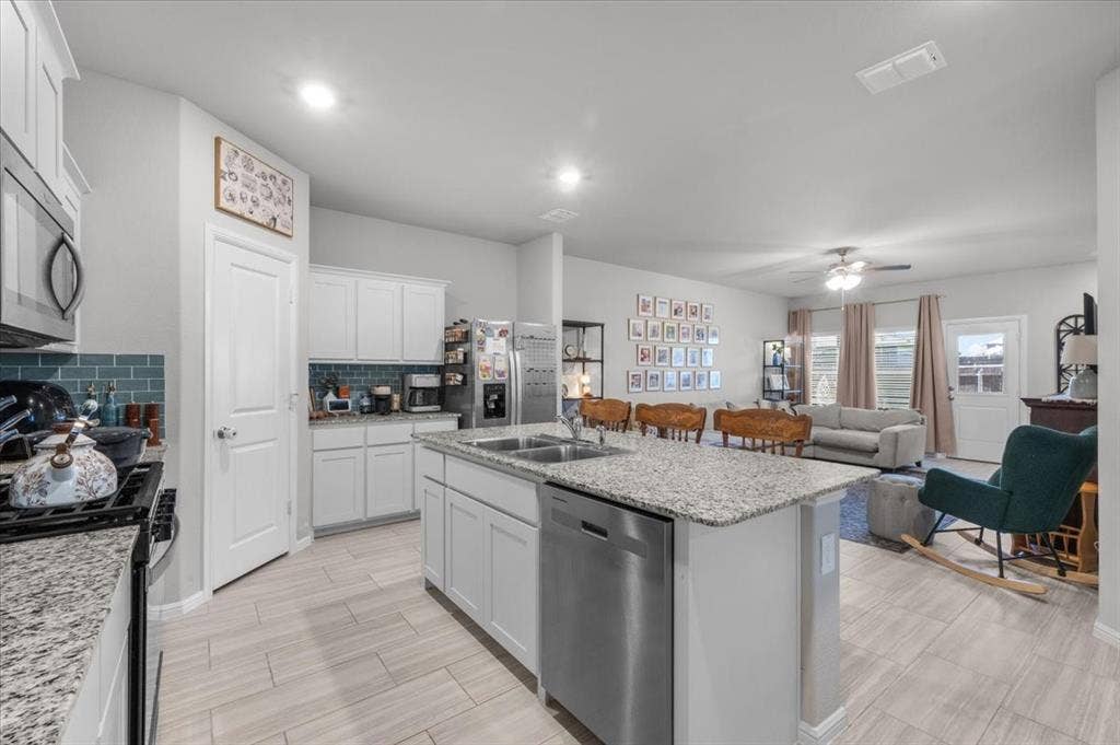 156 Lilywood Lane, Boyd, TX 76023 156 Lilywood Lane, Boyd, TX 76023