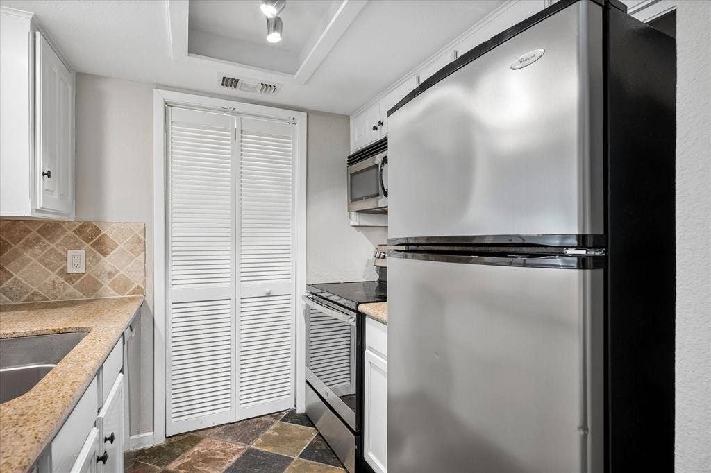 3815 Holland Avenue, #1, Dallas, TX 75219 3815 Holland Avenue, #1, Dallas, TX 75219