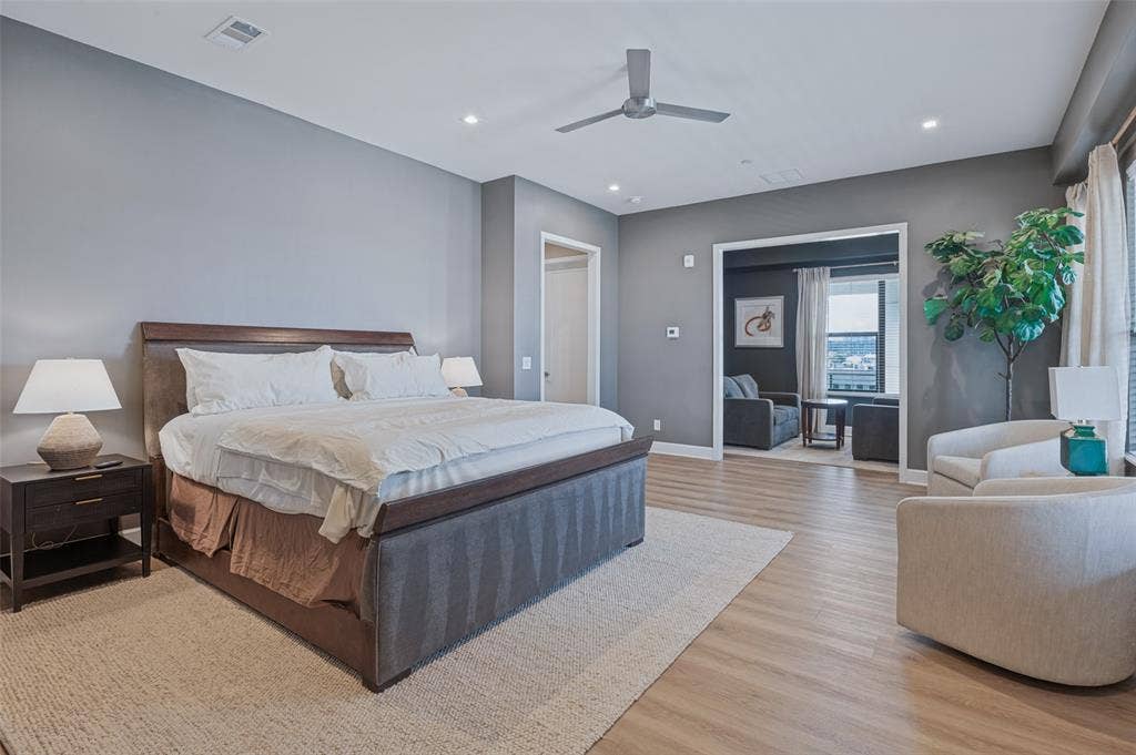 1901 S Harwood Street, #305, Dallas, TX 75215 1901 S Harwood Street, #305, Dallas, TX 75215