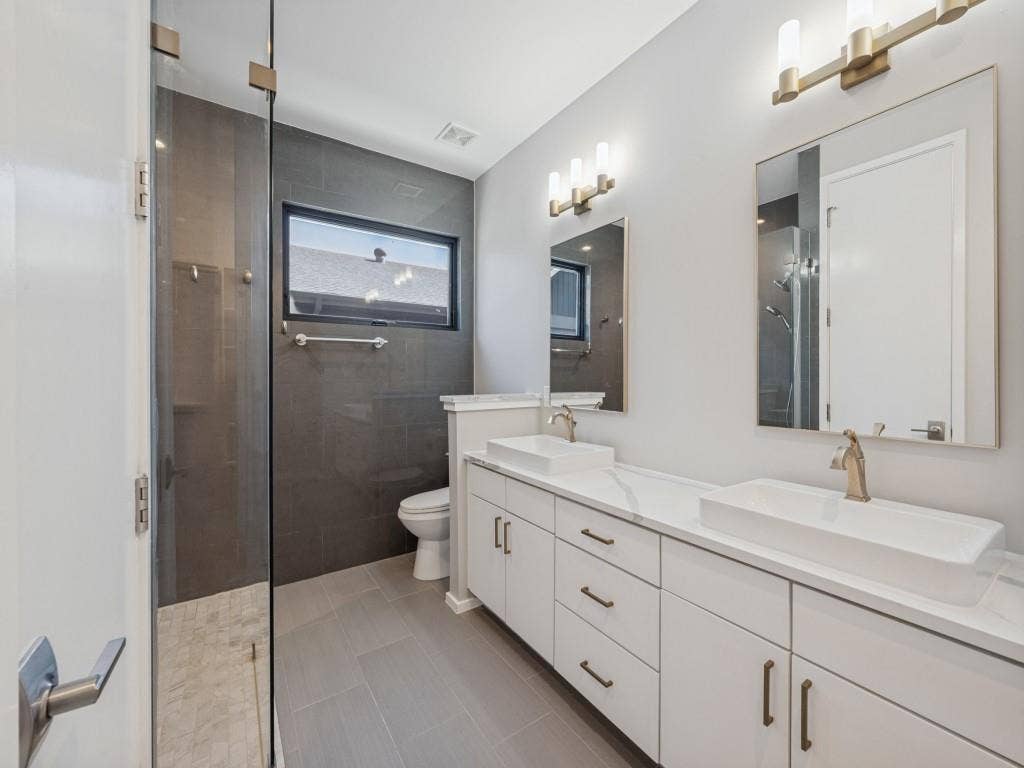 6028 Hudson Street, #2, Dallas, TX 75206 6028 Hudson Street, #2, Dallas, TX 75206