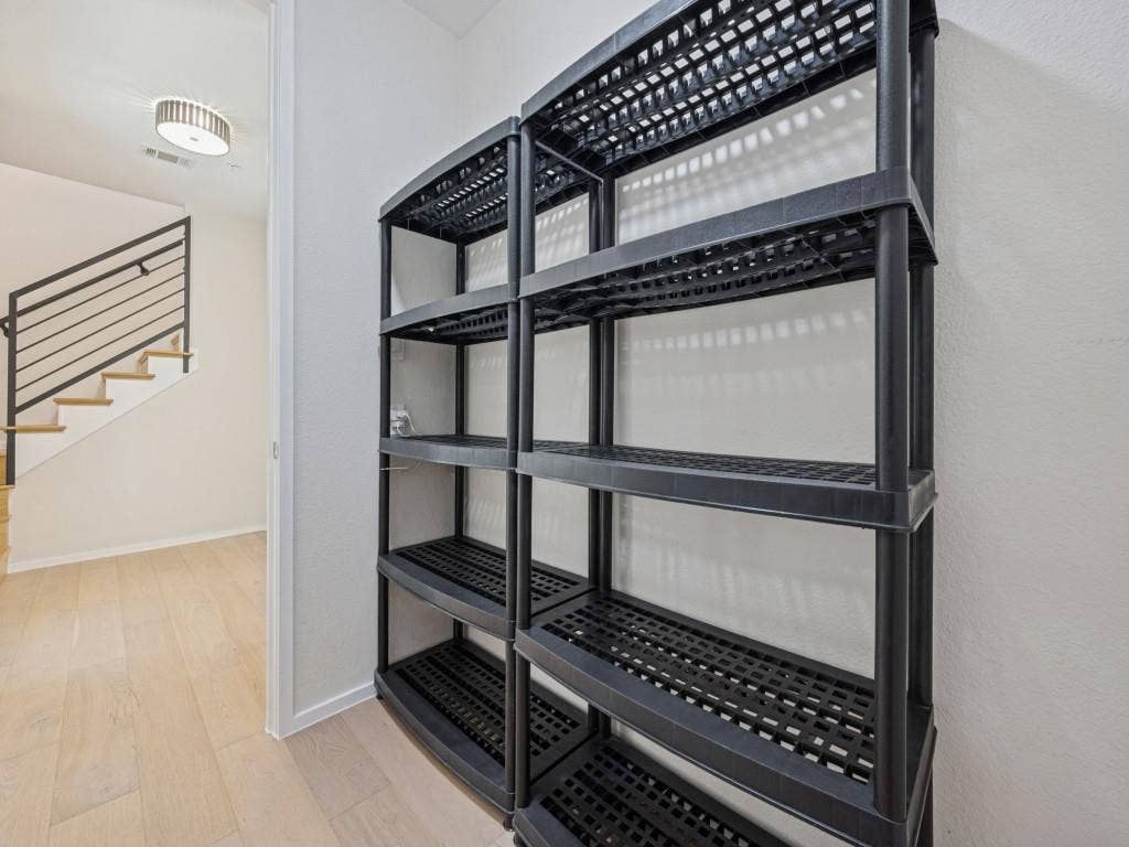6028 Hudson Street, #2, Dallas, TX 75206 6028 Hudson Street, #2, Dallas, TX 75206
