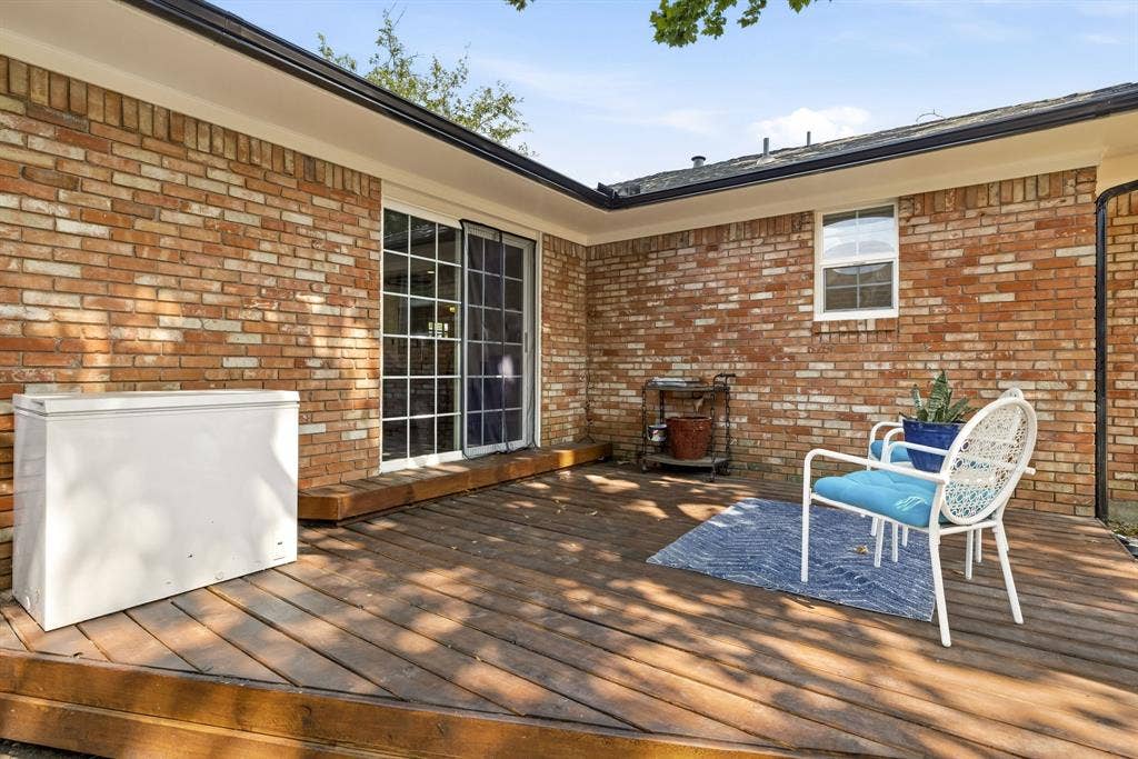 9639 Leaside Drive, Dallas, TX 75238 9639 Leaside Drive, Dallas, TX 75238