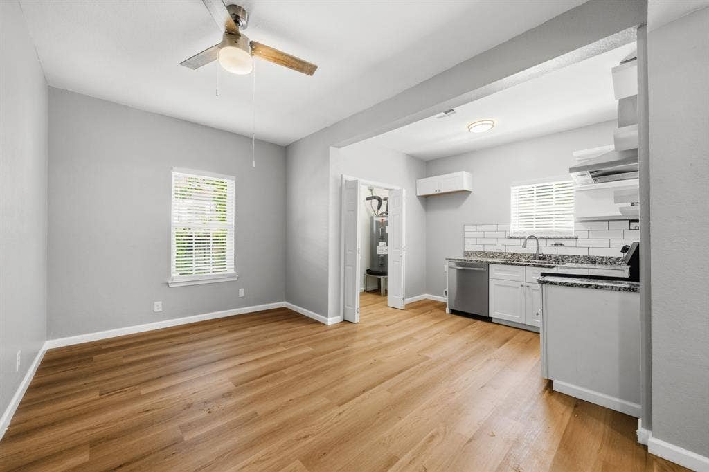 1207 Paul Quinn Street, Waco, TX 76704 1207 Paul Quinn Street, Waco, TX 76704