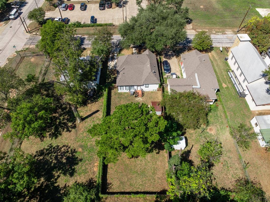 1207 Paul Quinn Street, Waco, TX 76704 1207 Paul Quinn Street, Waco, TX 76704