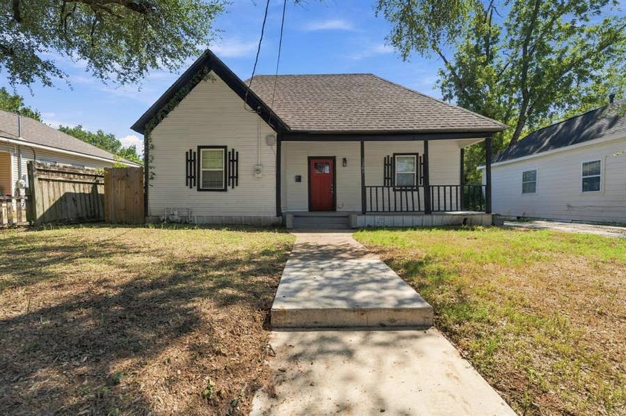Property photo for 1207 Paul Quinn Street, Waco, TX