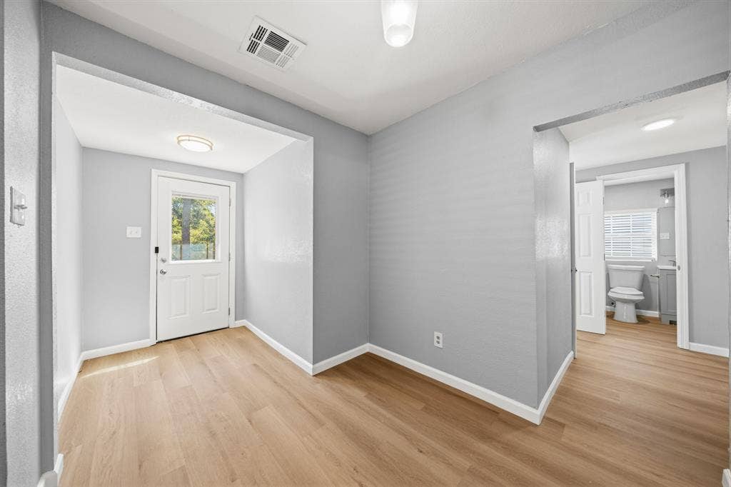 1207 Paul Quinn Street, Waco, TX 76704 1207 Paul Quinn Street, Waco, TX 76704