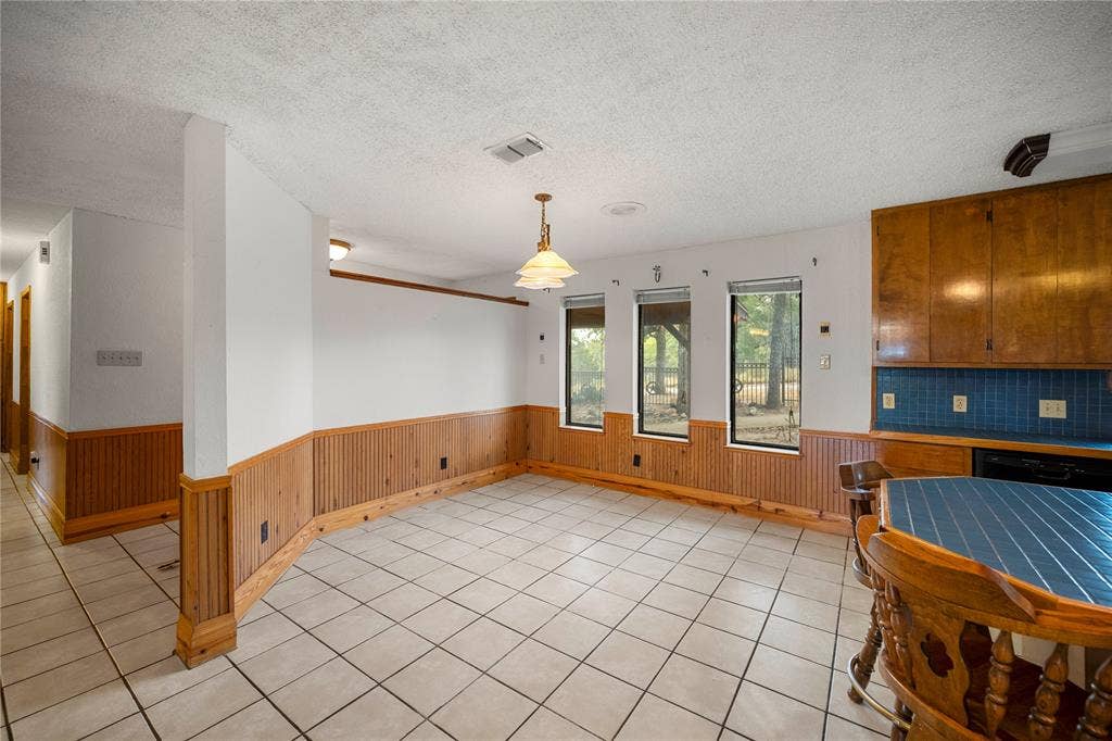 Dining Area/Nook