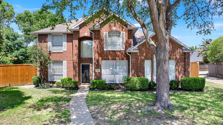 Property photo for 1101 Easton Lane, Allen, TX