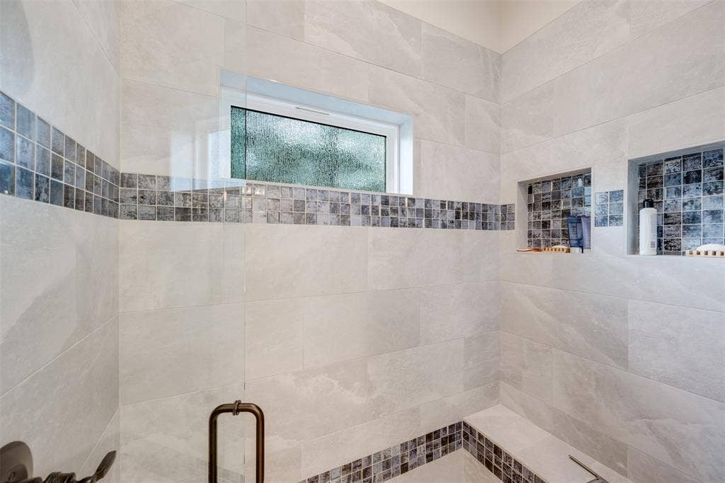 3113 Shadow Pine Drive, Larue, TX 75770 3113 Shadow Pine Drive, Larue, TX 75770