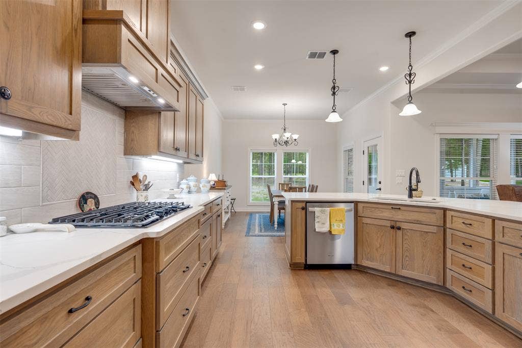 3113 Shadow Pine Drive, Larue, TX 75770 3113 Shadow Pine Drive, Larue, TX 75770