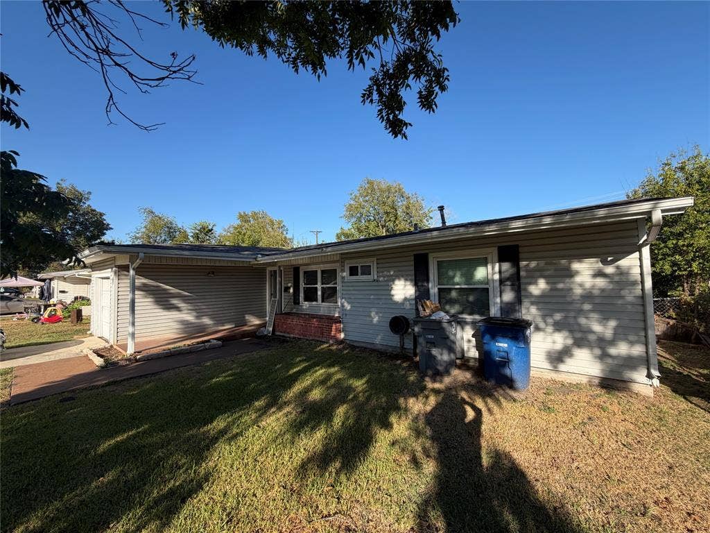12220 Holt Drive, Dallas, TX 75218 12220 Holt Drive, Dallas, TX 75218