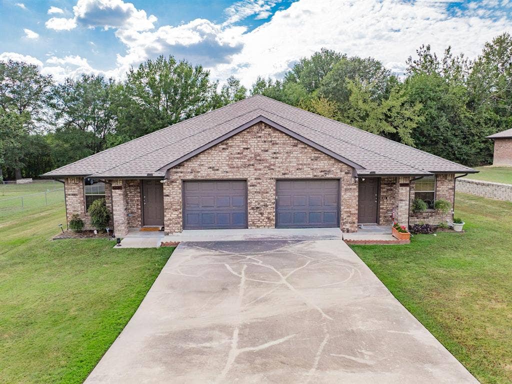 26 Duplex Portfolio, Commerce, TX 75428